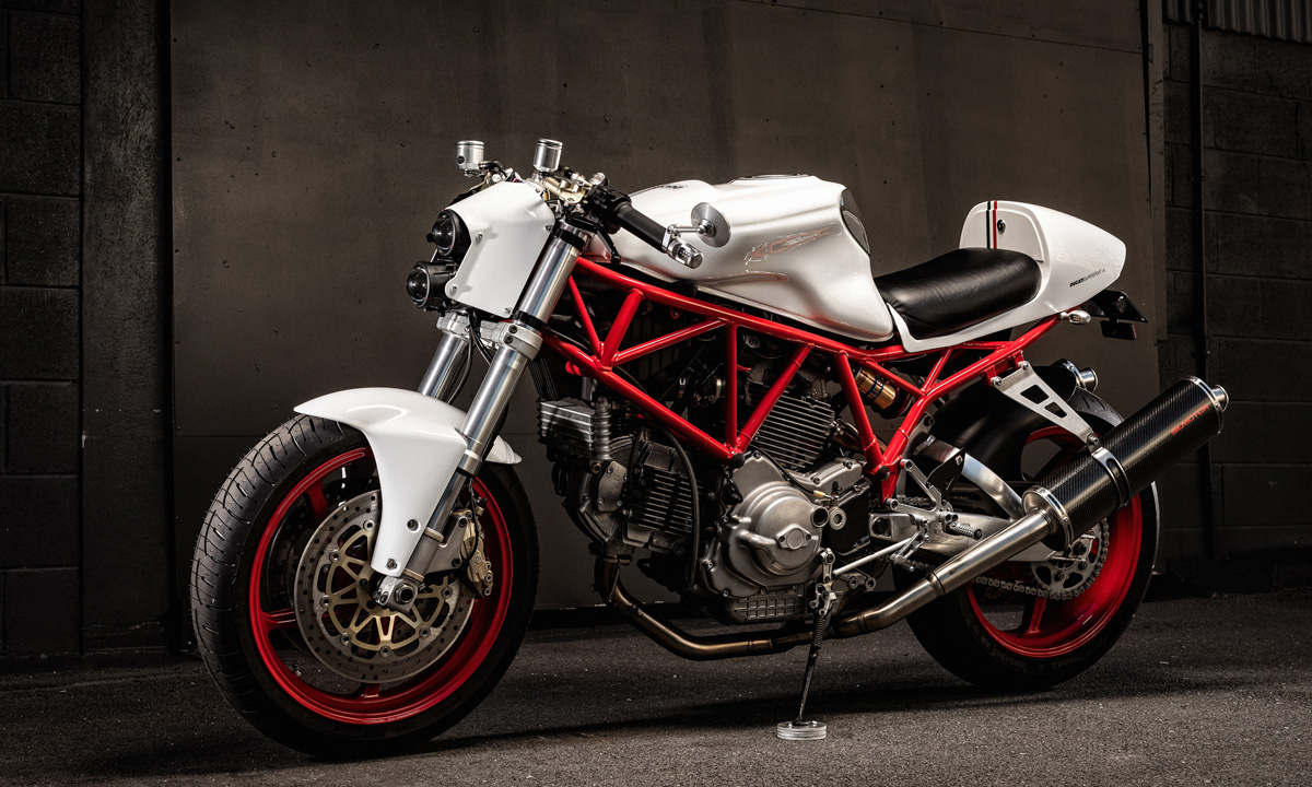 “The Ugly Duckling” Cafe Racer Ducati yang Makin Tampan